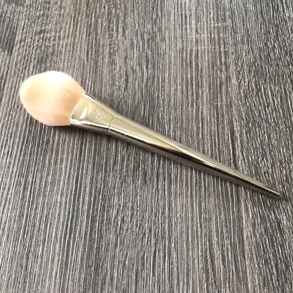 Real technique brush
